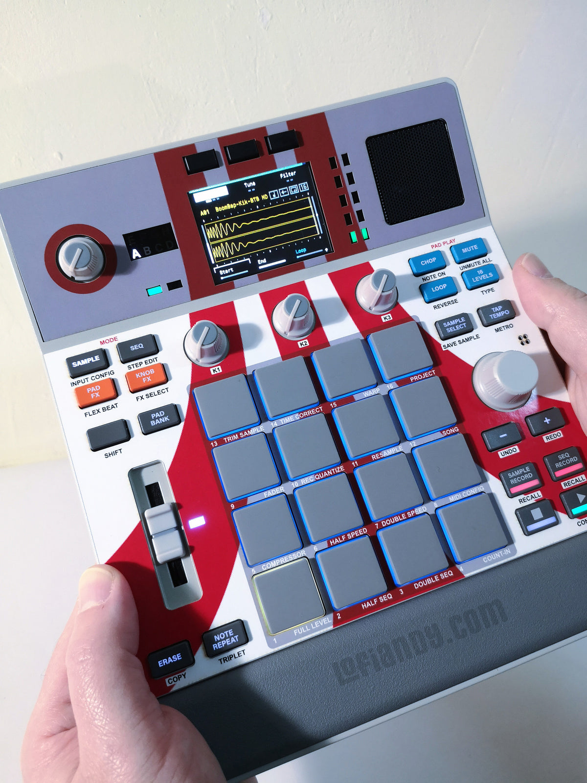 ATARI 01 (white) - AKAI MPC Sample Skin - Lofi Andy