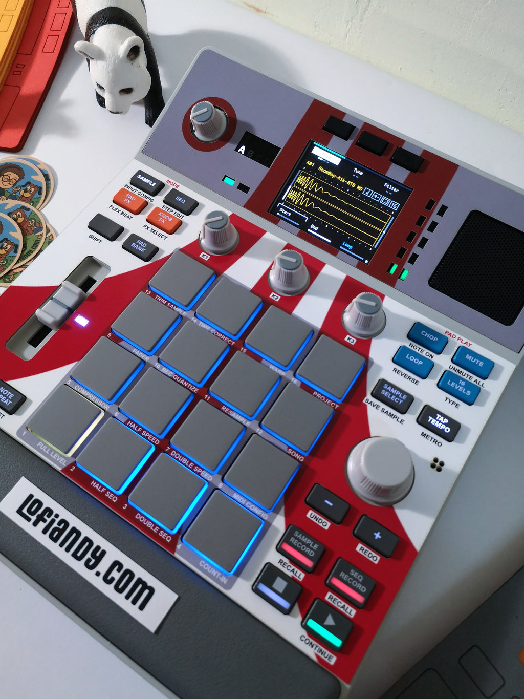 ATARI 01 (white) - AKAI MPC Sample Skin - Lofi Andy