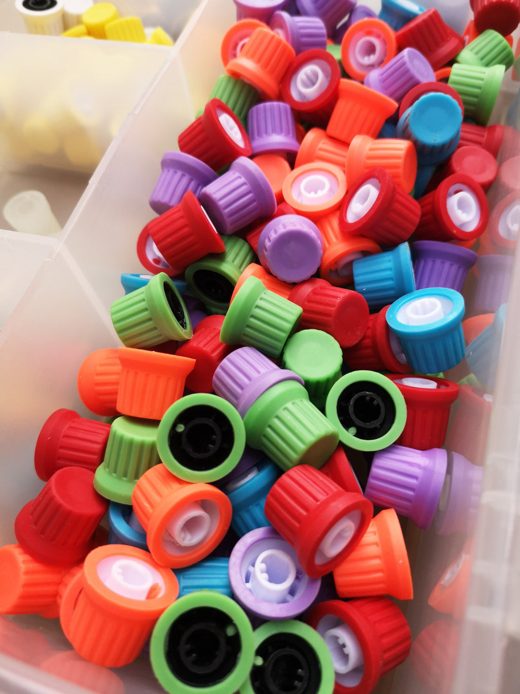 Encoders - DJ TechTools Chroma Caps