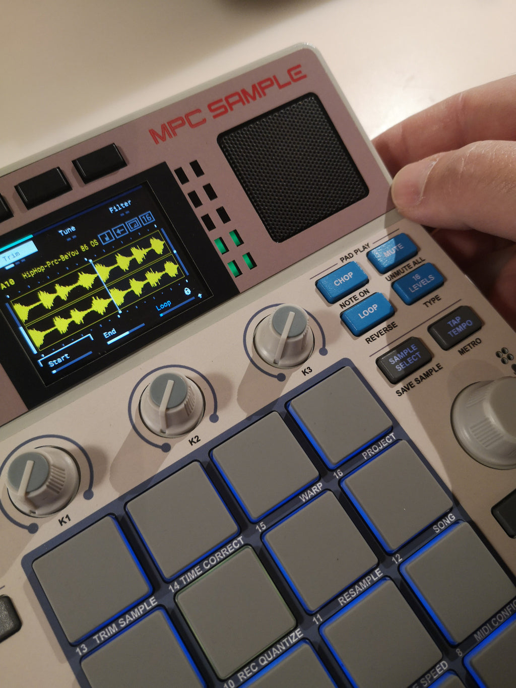 Retro Edition - AKAI MPC Sample Skin