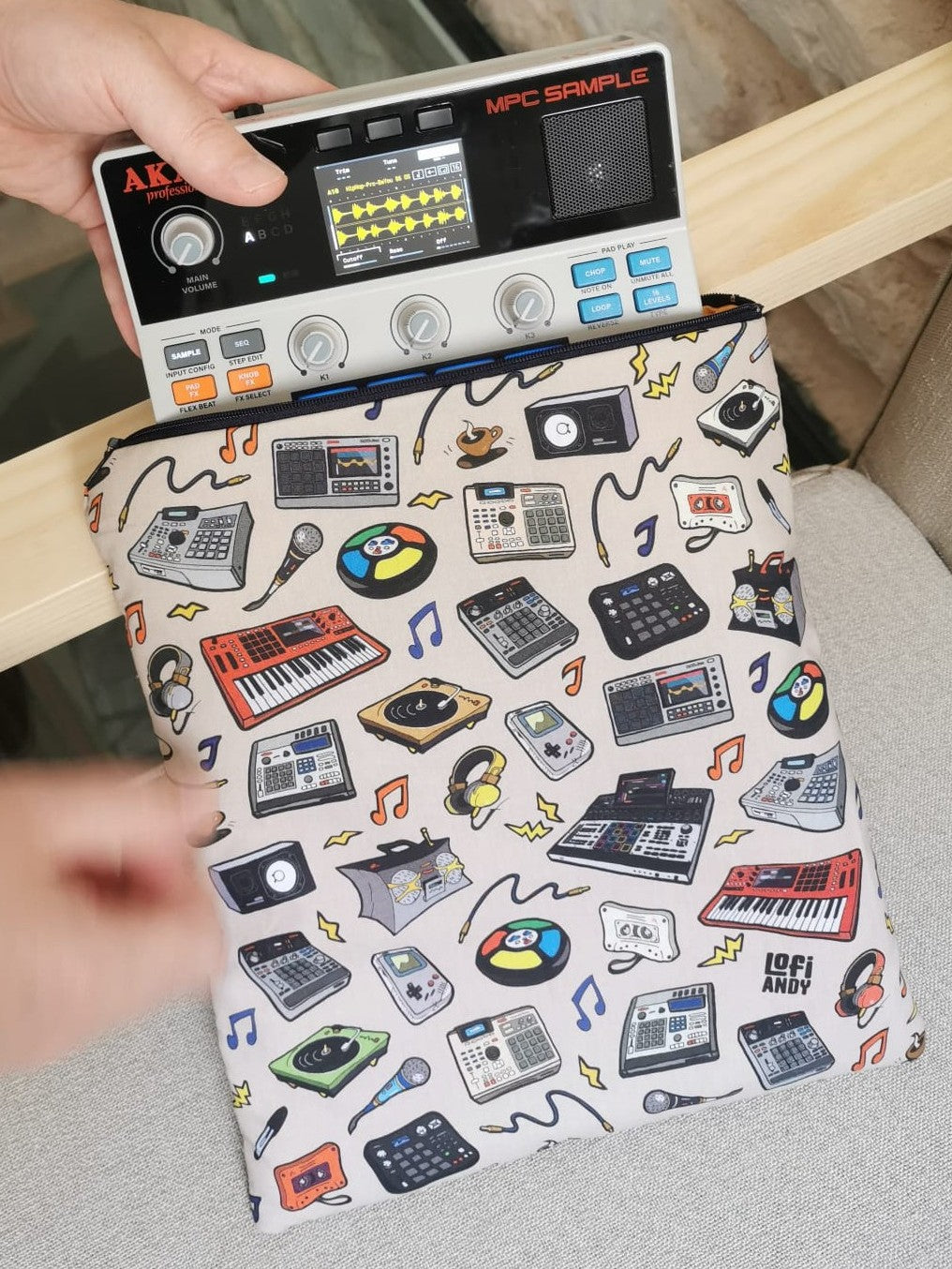 Soft Padded Pouch for MPC Sample